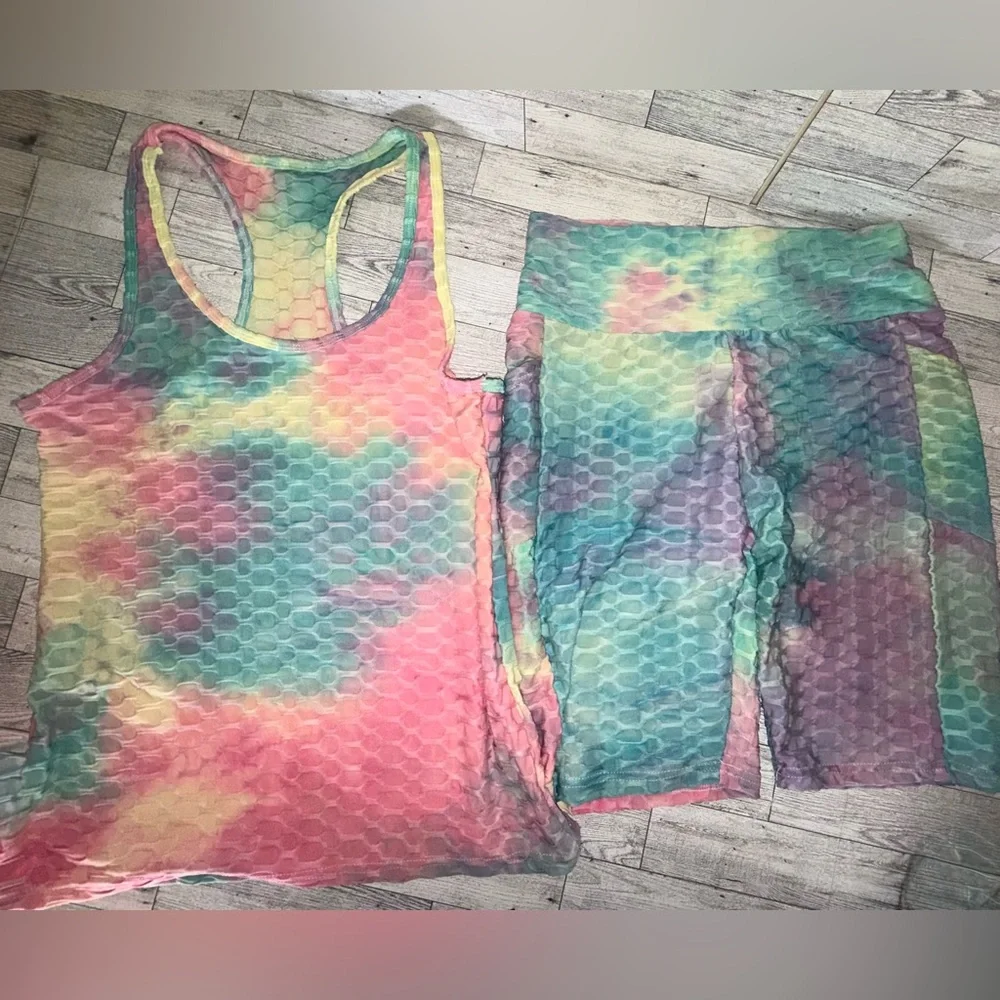 Tie Dye Yoga Set (2 piece top and bottom) activewear set - Picture 1 of 9